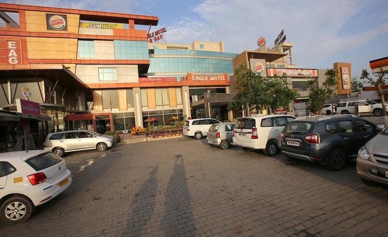 Eagle Motel Rajpura Luaran gambar