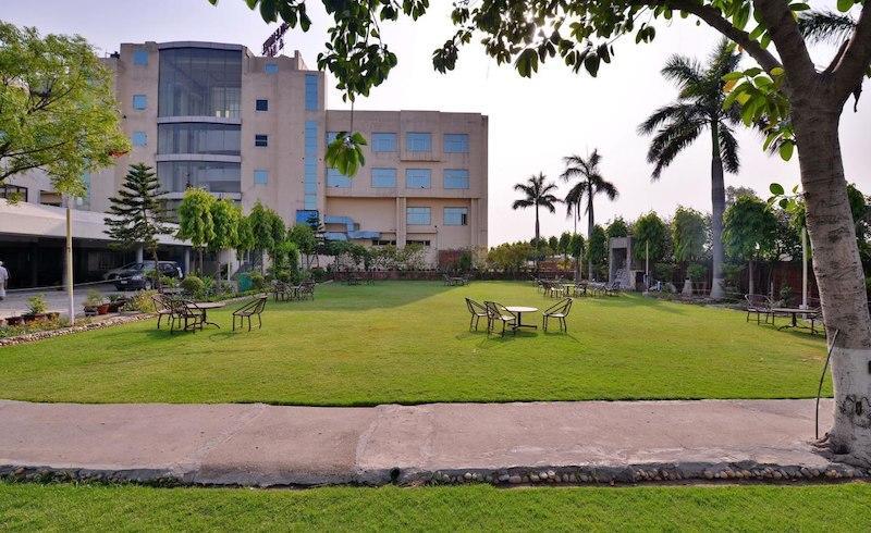 Eagle Motel Rajpura Luaran gambar