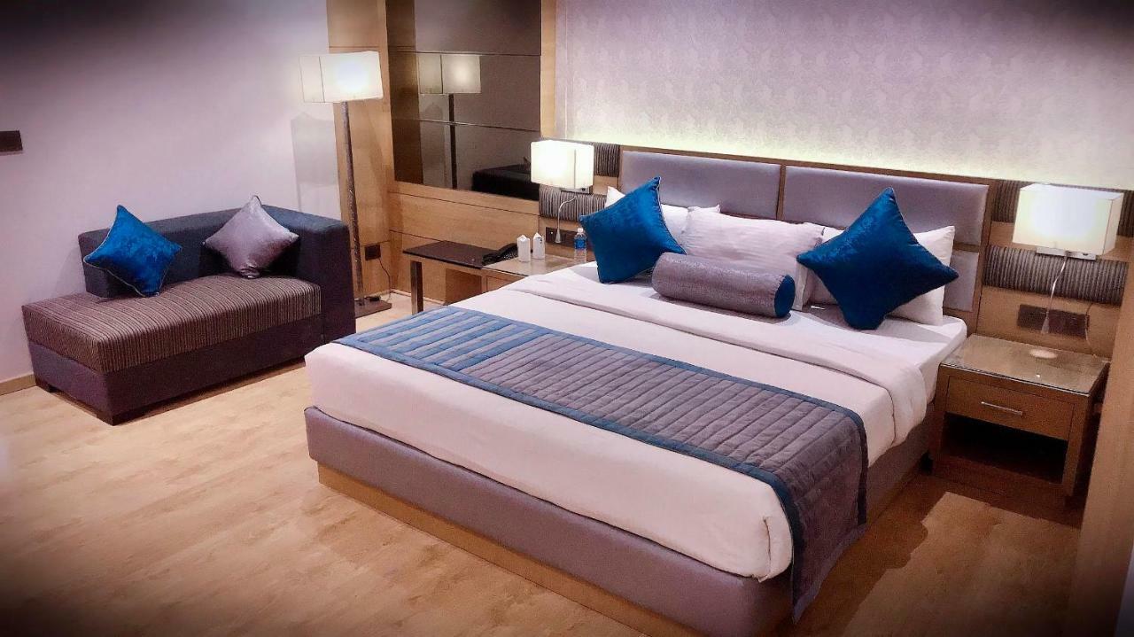 Eagle Motel Rajpura Luaran gambar